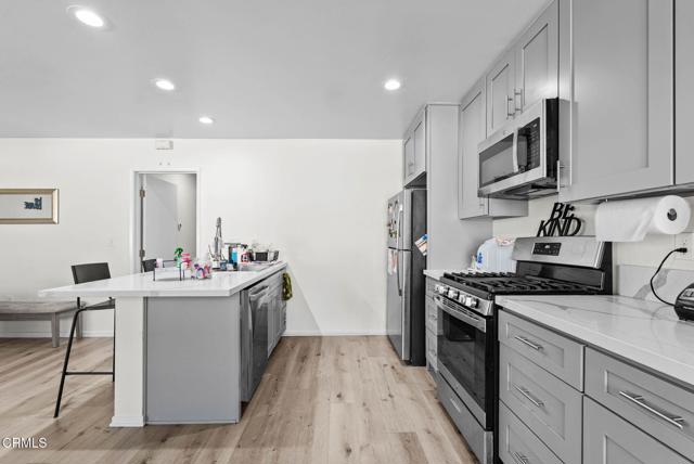 2730 Jill Place, Port Hueneme CA: https://media.crmls.org/mediaz/ea4b82ec-cc19-48fc-990a-1c50f40e404c.jpg