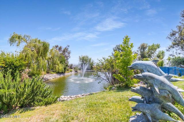 8445 Roseland Avenue, Moorpark CA: https://media.crmls.org/mediaz/ea4b8757-e15c-4a16-b1fe-62ba2f146109.jpg