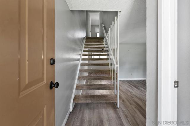 4098 Valeta Street, San Diego CA: https://media.crmls.org/mediaz/ea4bb8a2-5772-4b02-bfec-4c957c95b683.jpg