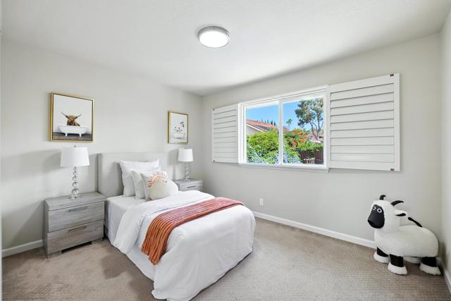 3484 Clover Oak Drive, San Jose CA: https://media.crmls.org/mediaz/ea4c875e-579e-4538-ba4d-d2ead1f5ba75.jpg