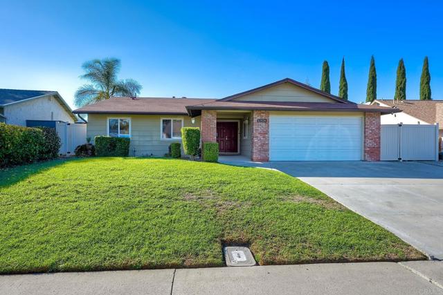 Detail Gallery Image 1 of 1 For 12526 Mustang Dr, Poway,  CA 92064 - 4 Beds | 2 Baths