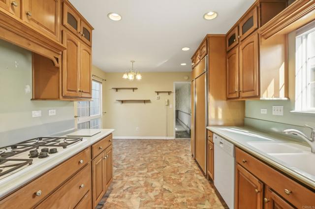 Detail Gallery Image 21 of 38 For 4367 Cannington Dr, San Diego,  CA 92117 - 3 Beds | 2 Baths