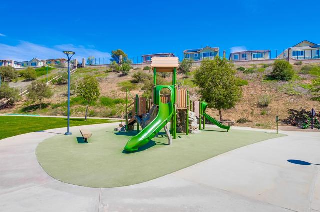 Detail Gallery Image 63 of 64 For 220 Pantaneiro Pl, Fallbrook,  CA 92028 - 3 Beds | 3 Baths