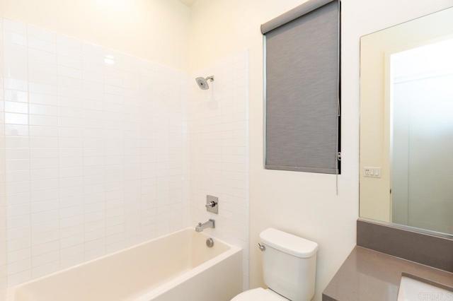 13720 Solana Crest Trl, Carmel Valley CA: https://media.crmls.org/mediaz/ea4d3a18-1979-4478-8e22-67198b7211a1.jpg