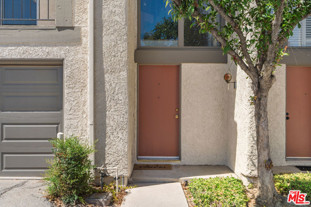 MLS #25599037 image #2