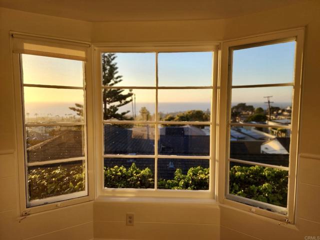 Detail Gallery Image 53 of 59 For 4452 Orchard Ave, San Diego,  CA 92107 - 3 Beds | 2 Baths