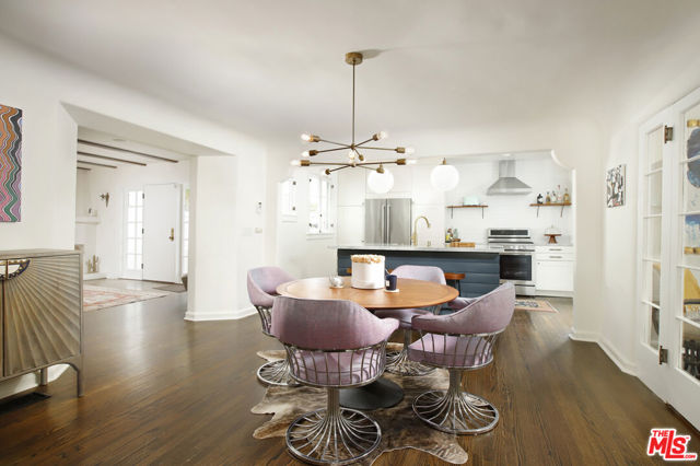 6749 Whitley Terrace, Los Angeles CA: https://media.crmls.org/mediaz/ea4db4b6-9457-4f49-b6b5-b23044542e5b.jpg