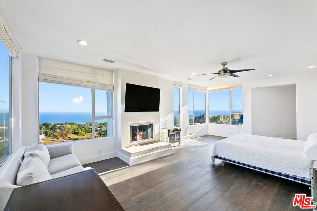 MLS #26860303 image #21