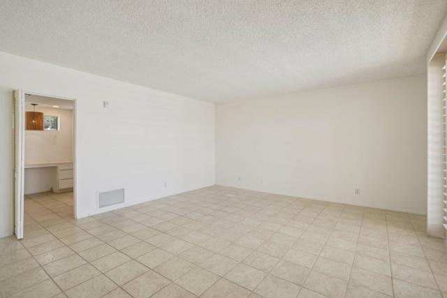 1540 E Sierra Way, Palm Springs CA: https://media.crmls.org/mediaz/ea4e581e-a838-48bb-9f49-ad5fba632ca2.jpg