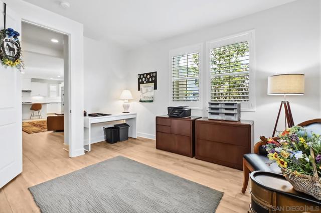 704 Merit Dr, San Marcos CA: https://media.crmls.org/mediaz/ea4f6a87-f3cf-4df4-aed9-a53ec82790f1.jpg