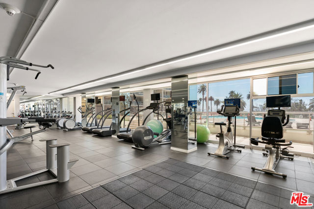 201 Ocean Avenue, Santa Monica CA: https://media.crmls.org/mediaz/ea5167fc-518f-4865-9711-f58bfe6b57ed.jpg