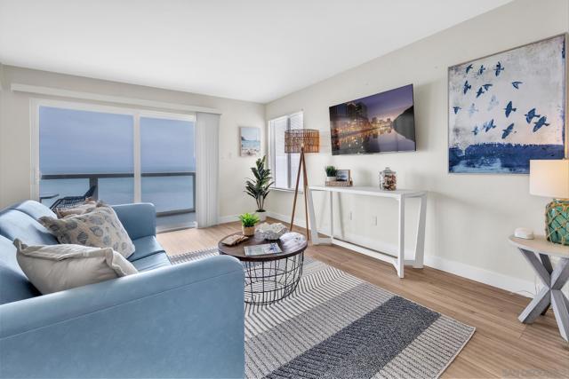 1123 25 S Pacific Street, Oceanside CA: https://media.crmls.org/mediaz/ea52b9bd-7c61-47a9-8970-5a8fbadb6313.jpg