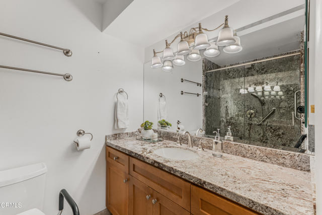 202 Faculty Street, Thousand Oaks CA: https://media.crmls.org/mediaz/ea5383e9-9c65-4361-98d0-51d8ec399ff5.jpg