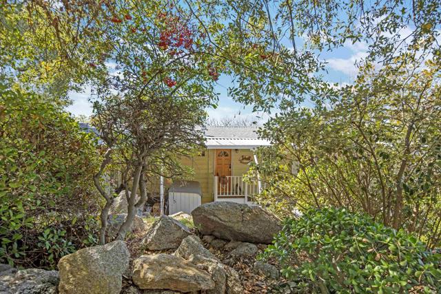 18218 Paradise Mountain Road, Valley Center CA: https://media.crmls.org/mediaz/ea540923-1ae5-41c4-aa5e-7d0ee8eb3021.jpg