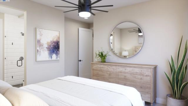 1660 Clement Avenue, Alameda CA: https://media.crmls.org/mediaz/ea5419d2-f5f6-40df-8a03-2f8f1d4d83b6.jpg