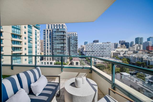 510 1St Ave, San Diego, California 92101, 1 Bedroom Bedrooms, ,2 BathroomsBathrooms,Condominium,For Sale,1St Ave,250016352SD