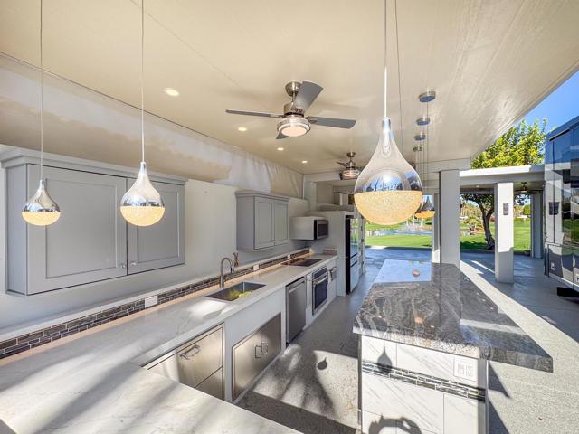 80394 Avenue 48, Indio CA: https://media.crmls.org/mediaz/ea55f6d7-29d0-4579-b0ac-4036fcd3a7d1.jpg