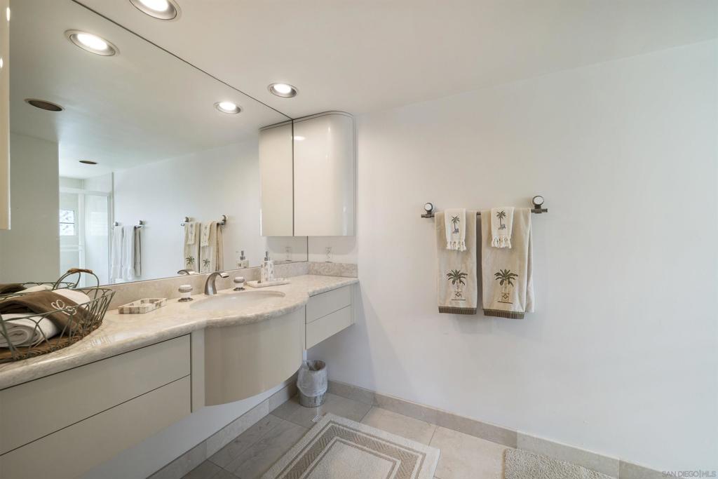 MLS #250035539SD image #40