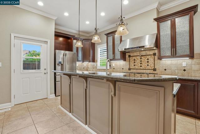 3025 Sunflower Dr, Antioch CA: https://media.crmls.org/mediaz/ea56ecd1-c4ac-4fde-87f9-6193e88d51ac.jpg