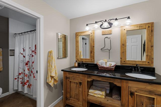 16327 Woodson View Rd, Poway CA: https://media.crmls.org/mediaz/ea578462-78c2-4fea-9690-d4f00389515d.jpg