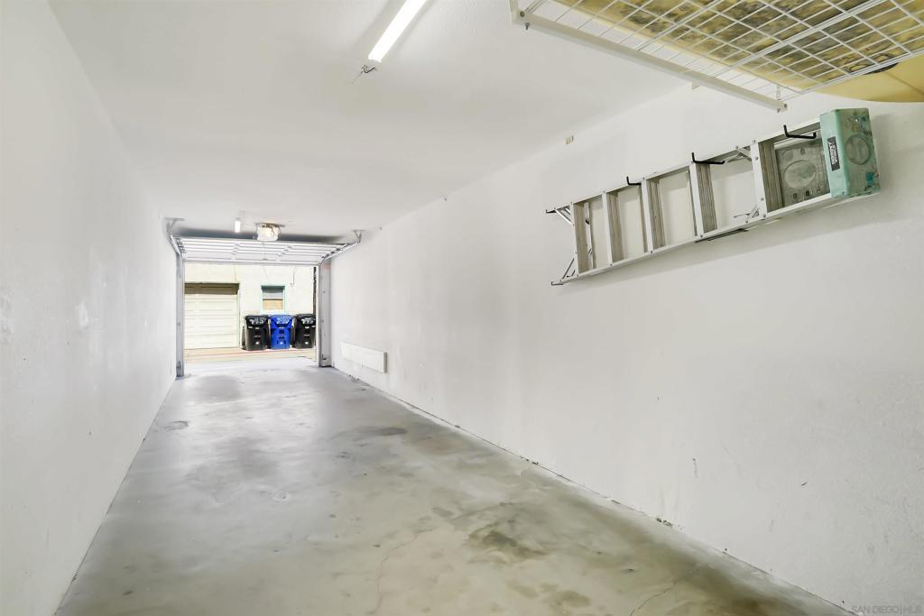 MLS #250040952SD image #36