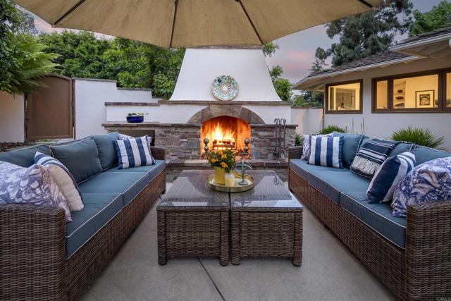 5041 El Secreto, Rancho Santa Fe CA: https://media.crmls.org/mediaz/ea5914ba-7fc9-4717-9d9d-7e08fe86f61f.jpg