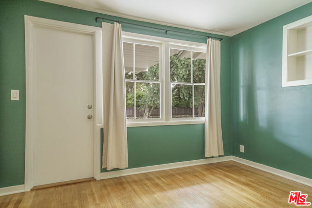 520 Winthrop Road, San Marino CA: https://media.crmls.org/mediaz/ea592477-d997-4a4b-8d72-d9f62fea5956.jpg