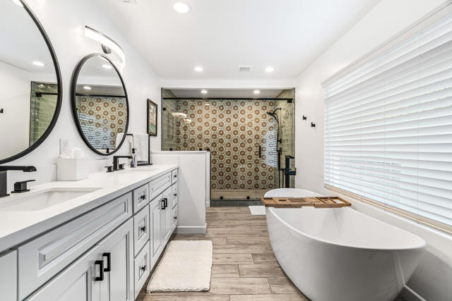 43170 Warner Trail, Palm Desert, CA 92211