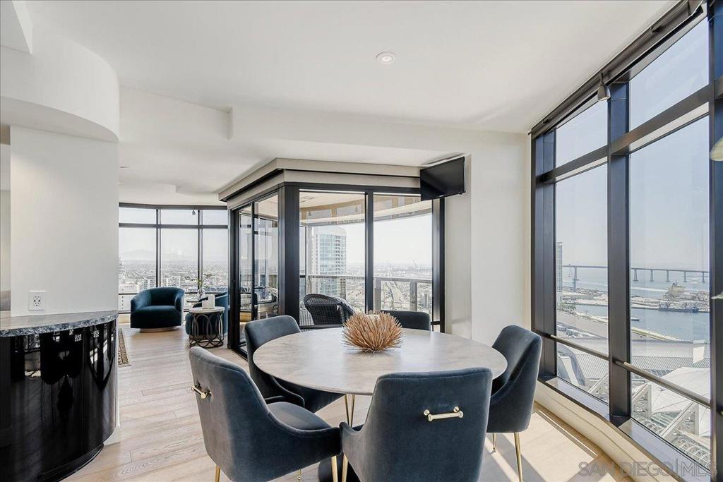 200 Harbor Drive - photo 9