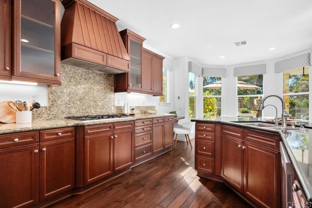 Detail Gallery Image 19 of 59 For 6777 Lonicera, Carlsbad,  CA 92011 - 5 Beds | 4/1 Baths