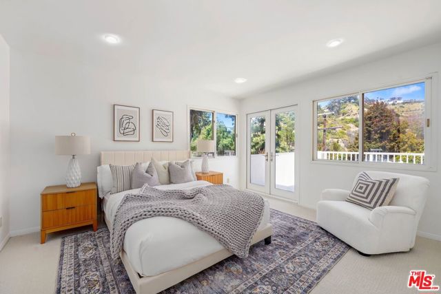 9580 Shirley Lane, Beverly Hills, California 90210, 4 Bedrooms Bedrooms, ,5 BathroomsBathrooms,Single Family Residence,For Sale,Shirley,24400955