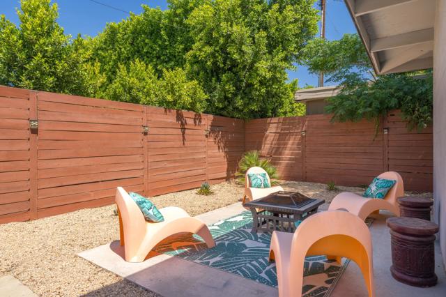 515 N Calle Marcus, Palm Springs CA: https://media.crmls.org/mediaz/ea5be46d-2d29-4661-bc9b-906c8ebccdc4.jpg