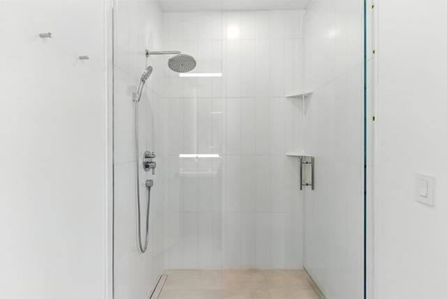 369 La Cuesta Drive, Portola Valley CA: https://media.crmls.org/mediaz/ea5cc0cd-ec27-421d-a4ed-8d86d50b3a6b.jpg