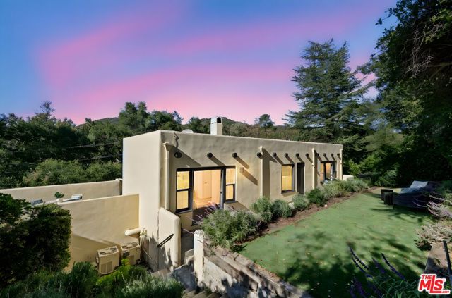 Drew Fenton | 25648 Timpangos Drive Calabasas CA | MLS: 7491855