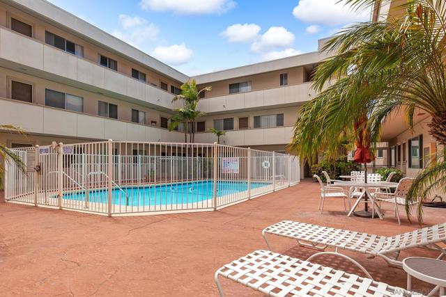 5015 Cape May Ave, San Diego CA: https://media.crmls.org/mediaz/ea5e2714-9bb7-4615-acf1-2a6a7ff4e648.jpg