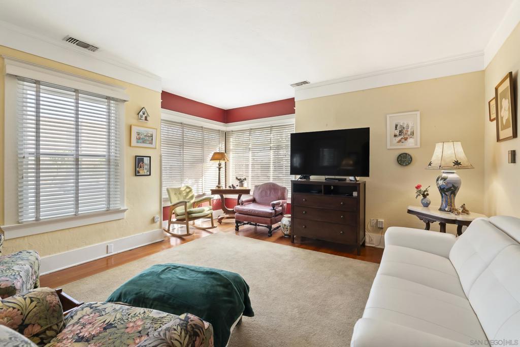 4020 Front St - photo 4