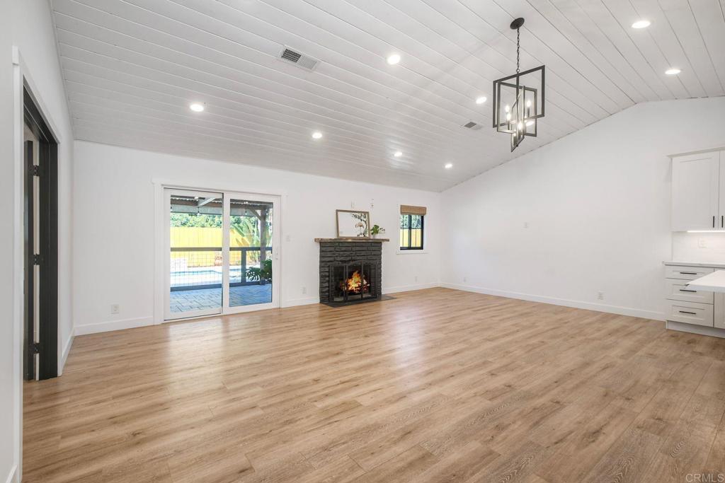2295 Highland Drive - photo 10