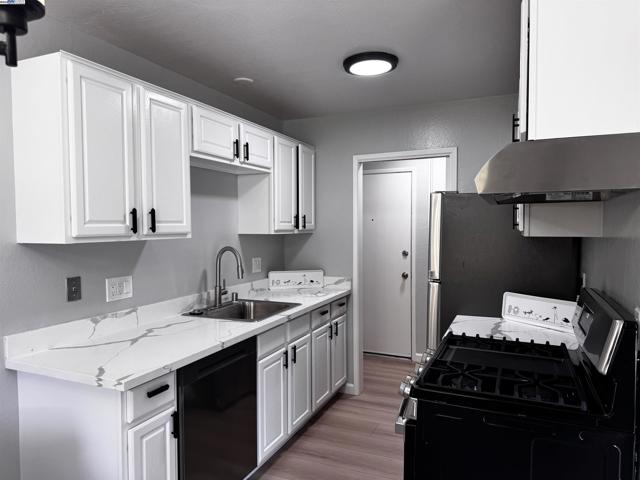 2755 Country Drive, Fremont CA: https://media.crmls.org/mediaz/ea64934f-1ed7-41f5-a633-f5aa61f38bce.jpg