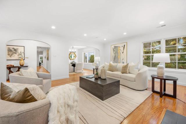 1149 Cortez Avenue, Burlingame CA: https://media.crmls.org/mediaz/ea653423-b9f4-4ee4-8c85-3fc16b22f12f.jpg