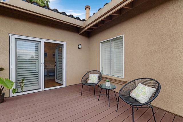 20340 Hunters Knls, Castro Valley CA: https://media.crmls.org/mediaz/ea65b37a-95b0-4044-ab75-95e30d60d451.jpg