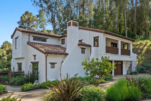 105 Zanzibar Drive, Aptos CA: https://media.crmls.org/mediaz/ea65fdc6-9c5d-4a5a-a761-64e4795b415f.jpg