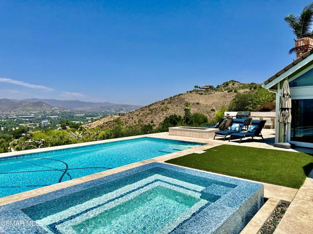31445 Glenbridge Road, Westlake Village CA: https://media.crmls.org/mediaz/ea66329d-5115-4b83-97c5-c1d7cdf7ddf8.jpg