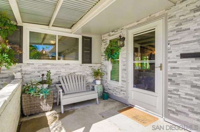 5072 Acuna Street, San Diego CA: https://media.crmls.org/mediaz/ea665ae2-2b40-4998-a319-735e833804f3.jpg