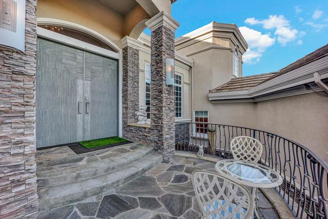 8451 Goldenrod Circle, Gilroy CA: https://media.crmls.org/mediaz/ea66767a-818e-40b3-98c8-63cdc68294ee.jpg