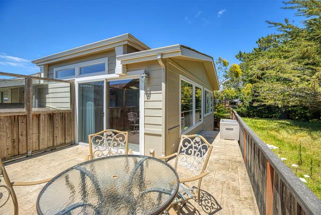 2395 Delaware Avenue, Santa Cruz CA: https://media.crmls.org/mediaz/ea673f39-bd6e-4765-8175-48e6fa5ba8dd.jpg