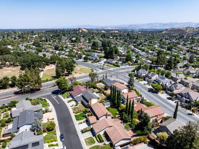 6510 Springpath Lane, San Jose CA: https://media.crmls.org/mediaz/ea6b3f23-2bca-4951-89be-ca735c889e15.jpg