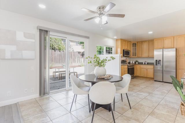 4898 Rue Bordeaux, San Jose CA: https://media.crmls.org/mediaz/ea6e0105-5dcf-4c0e-89d5-ae8277916efd.jpg
