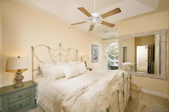 1630 Neptune Avenue, Encinitas CA: https://media.crmls.org/mediaz/ea6e1b45-211f-4261-905c-e495e73f5140.jpg