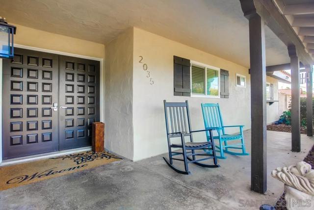 2035 Camino Cantera, Vista CA: https://media.crmls.org/mediaz/ea6ea5b0-cad3-421a-ba8c-9a555b3207f1.jpg