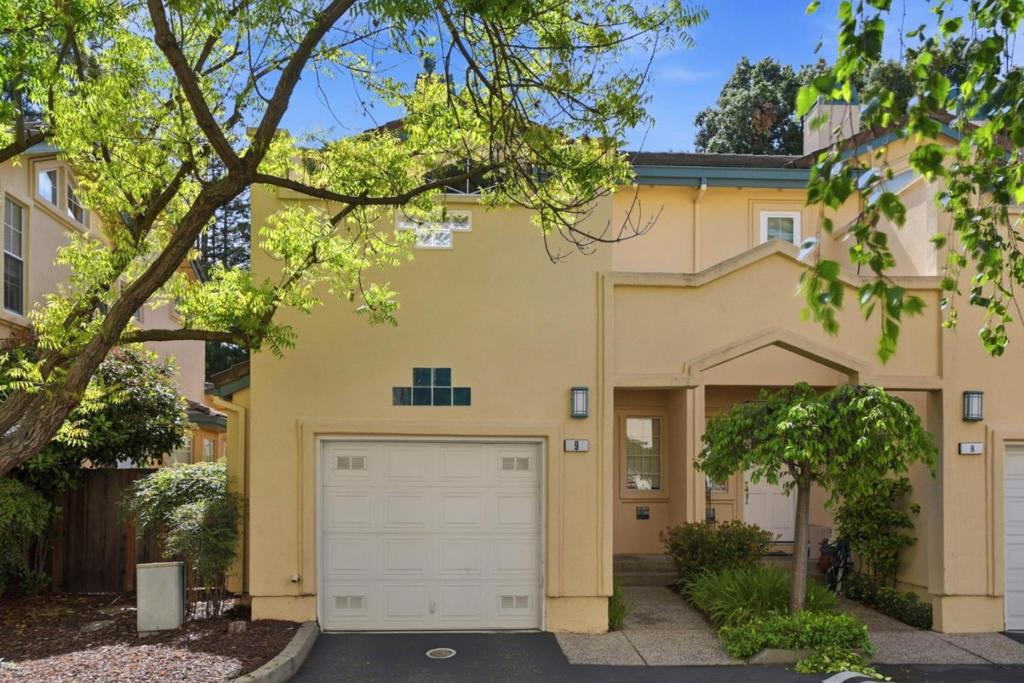 4173 El Camino Real #9